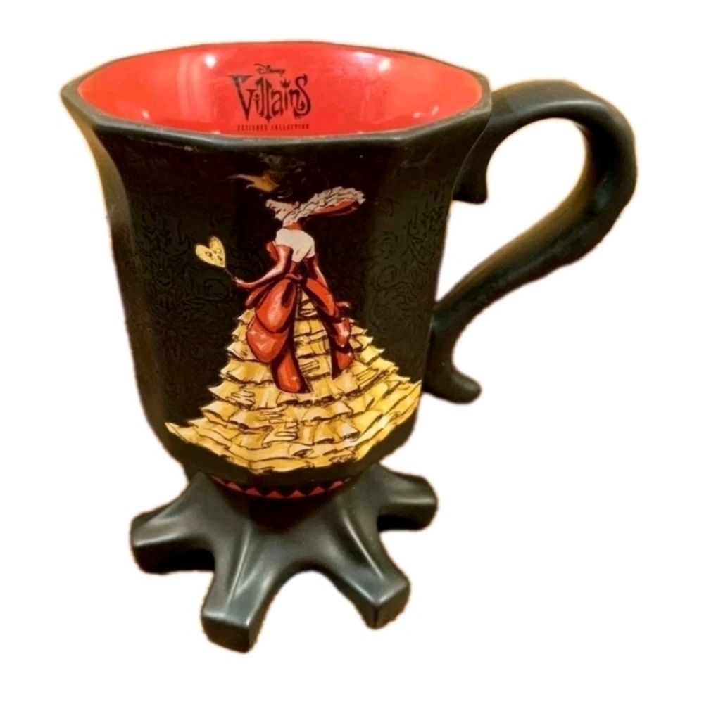 Disney Villians Designer Collection Mug Cup Queen Of Hearts Alice In Wonderland